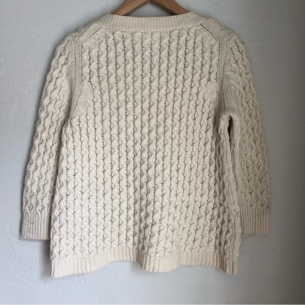 J. Crew 100% Wool Cable Knit Crewneck Sweater Size: S‎